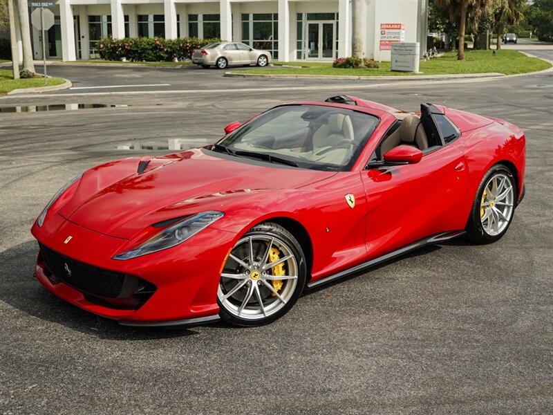 2022 Ferrari 812 GTS - Photo 10 - Bonita Springs, FL 34134