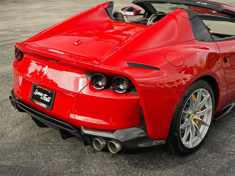 2022 Ferrari 812 GTS - Photo 71 - Bonita Springs, FL 34134