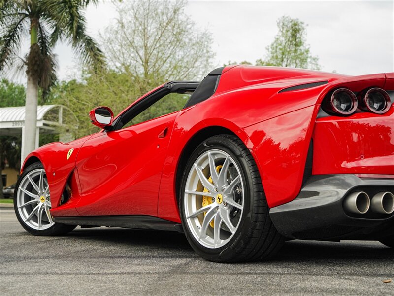 2022 Ferrari 812 GTS - Photo 60 - Bonita Springs, FL 34134