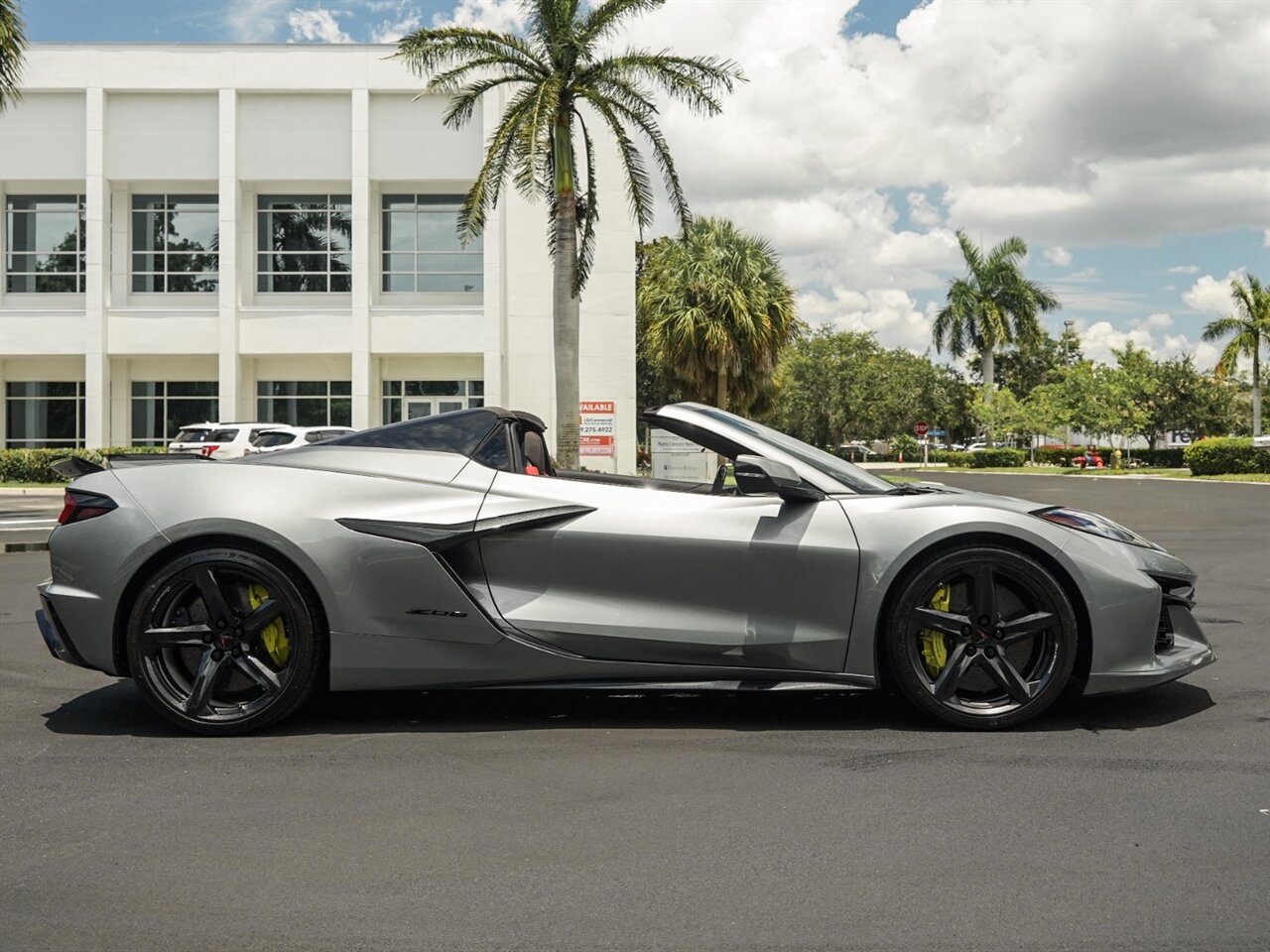 2024 Chevrolet Corvette Z06   - Photo 66 - Bonita Springs, FL 34134