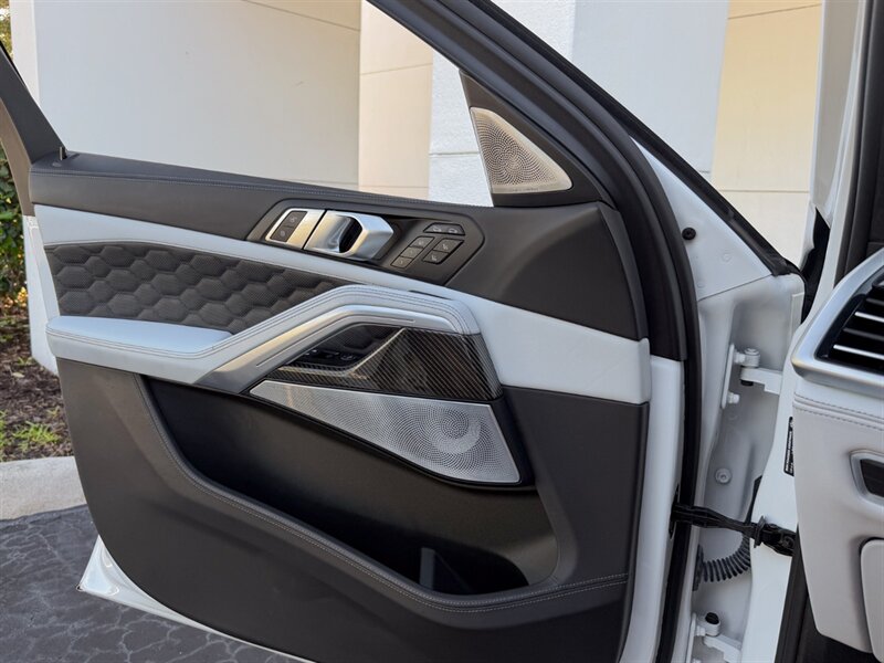 2020 BMW X6 M Competition - Photo 23 - Bonita Springs, FL 34134