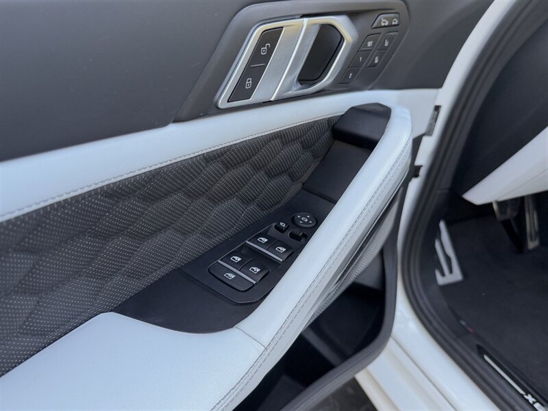 2020 BMW X6 M Competition - Photo 25 - Bonita Springs, FL 34134