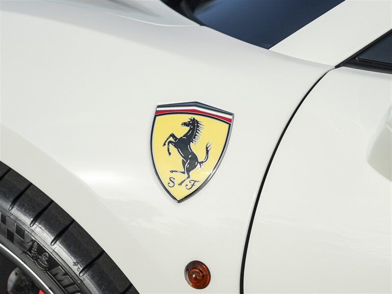 2018 Ferrari 488 Spider - Photo 41 - Bonita Springs, FL 34134