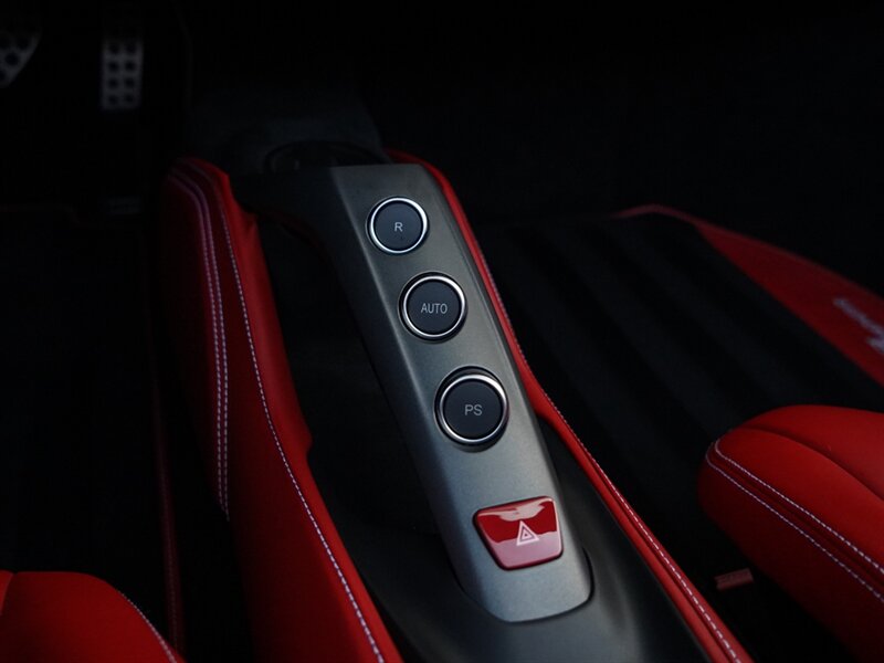 2018 Ferrari 488 Spider - Photo 18 - Bonita Springs, FL 34134