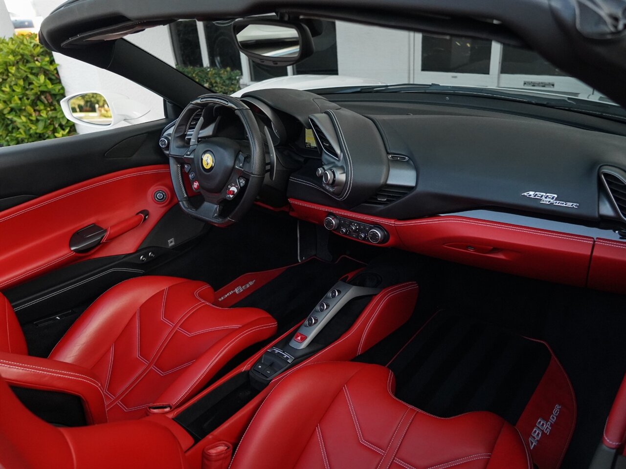 2018 Ferrari 488 Spider   - Photo 27 - Bonita Springs, FL 34134