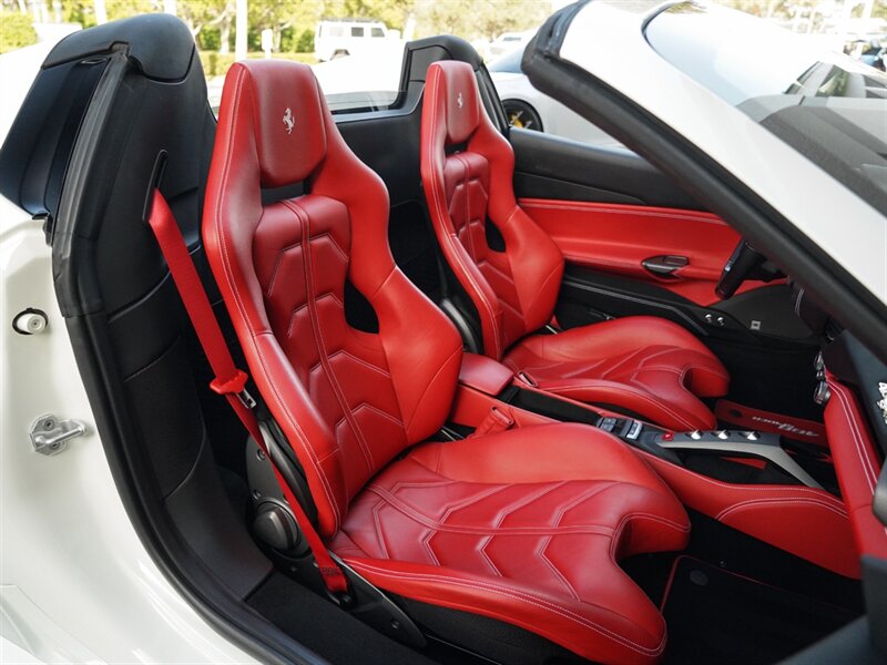 2018 Ferrari 488 Spider - Photo 30 - Bonita Springs, FL 34134