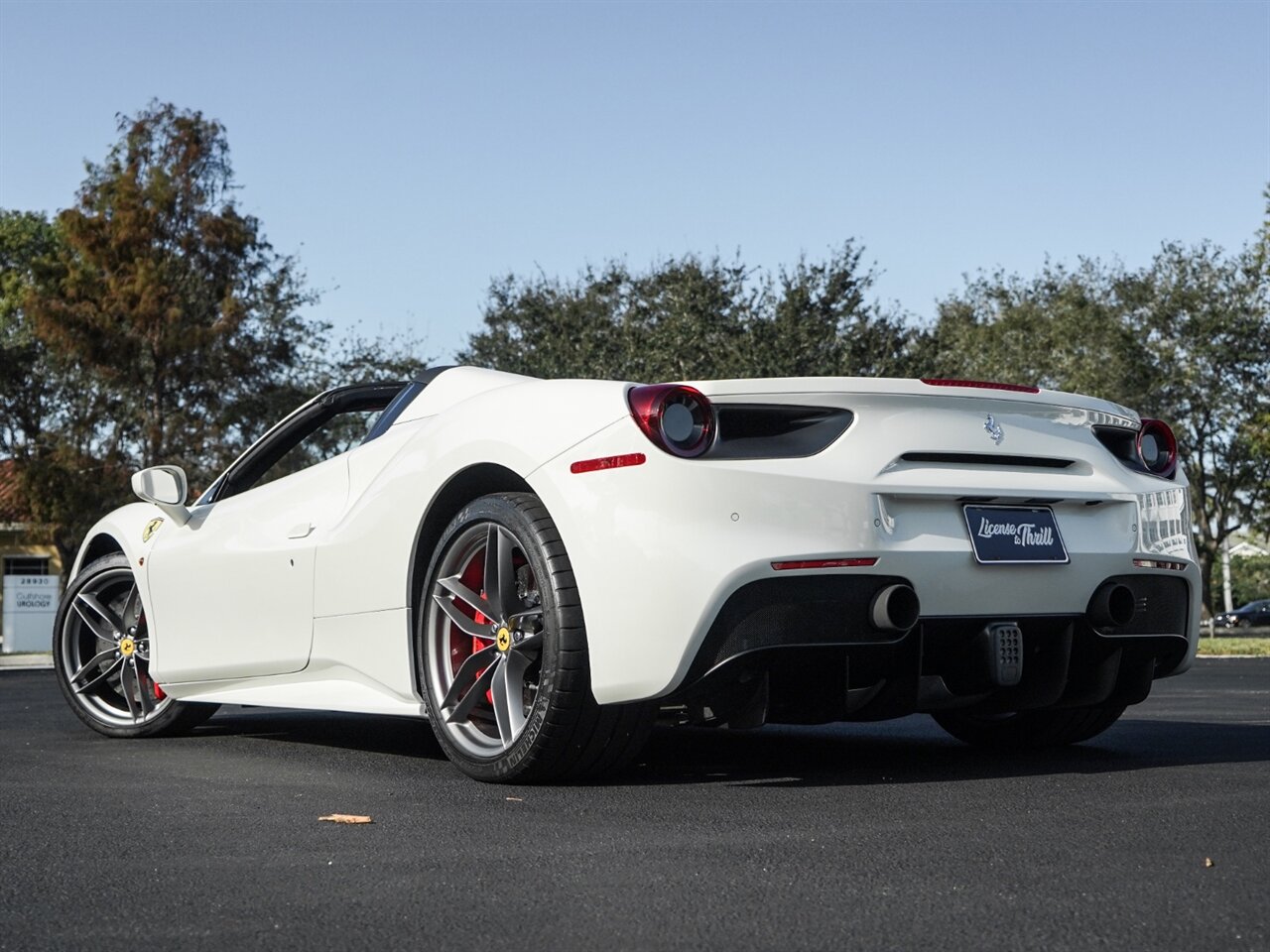 2018 Ferrari 488 Spider   - Photo 47 - Bonita Springs, FL 34134