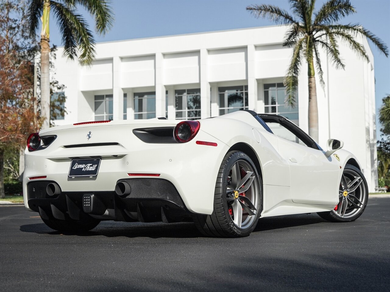 2018 Ferrari 488 Spider   - Photo 64 - Bonita Springs, FL 34134