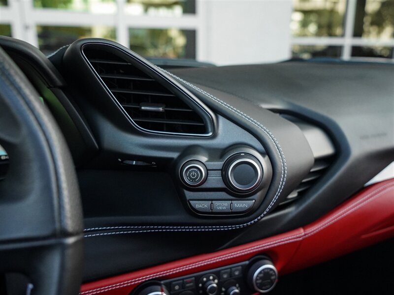 2018 Ferrari 488 Spider - Photo 16 - Bonita Springs, FL 34134