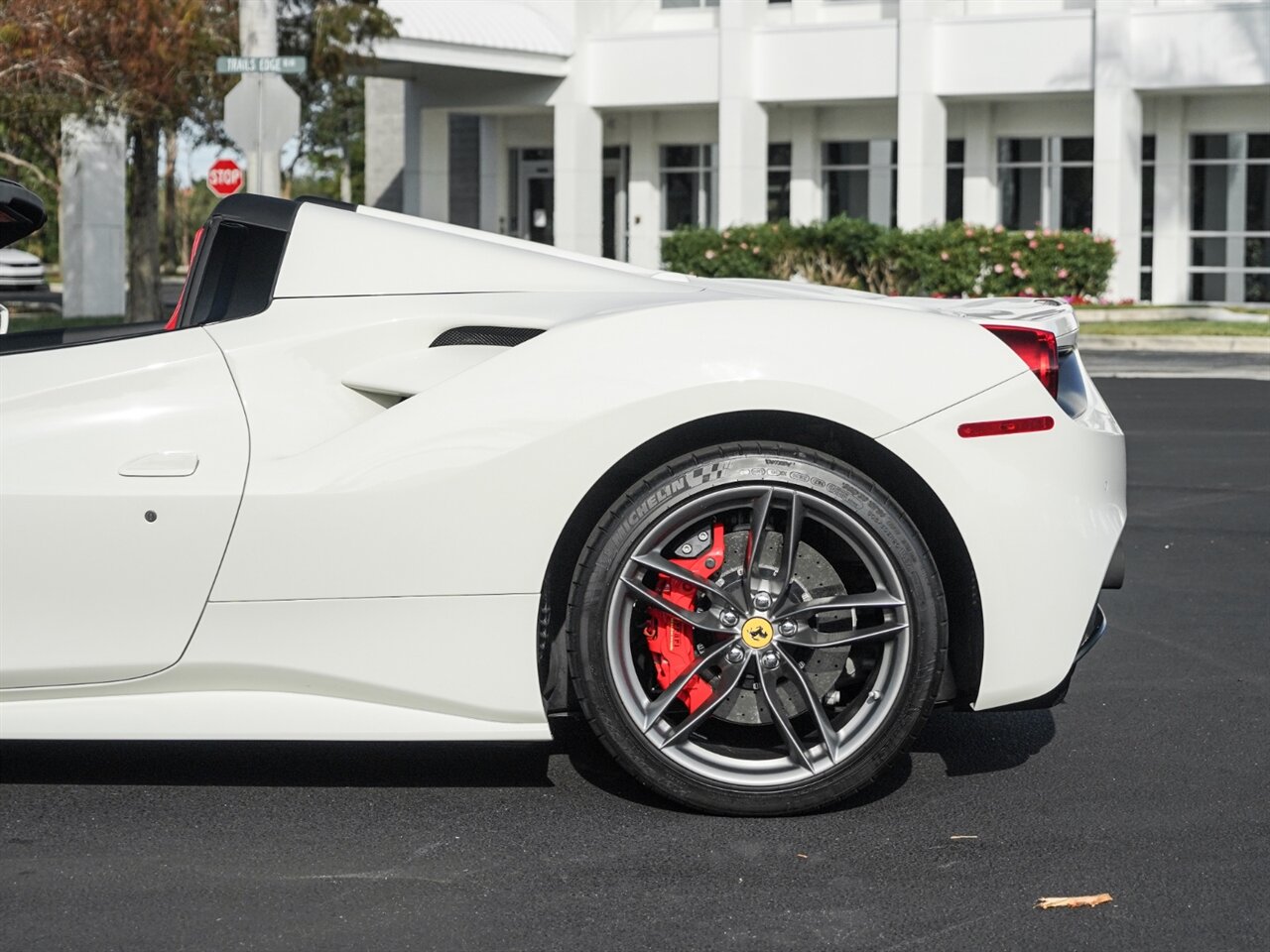 2018 Ferrari 488 Spider   - Photo 44 - Bonita Springs, FL 34134