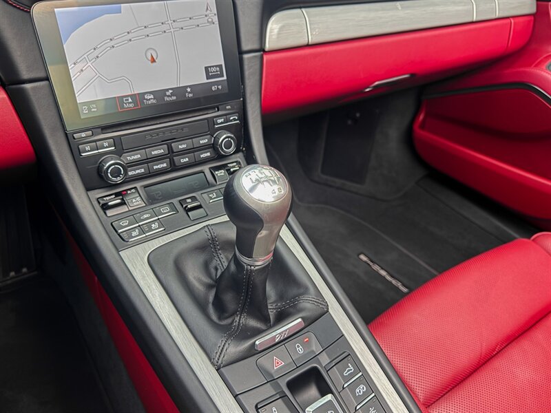 2018 Porsche 911 Targa 4S - Photo 19 - Bonita Springs, FL 34134