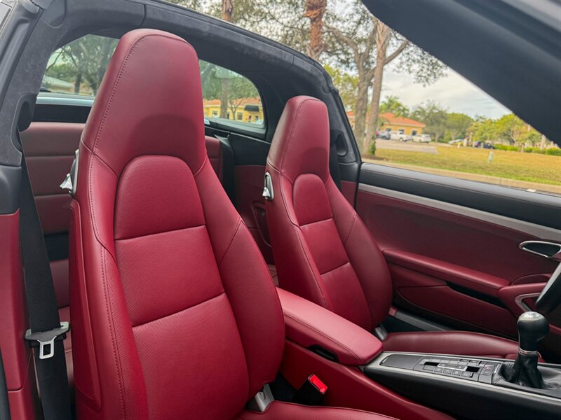 2018 Porsche 911 Targa 4S - Photo 37 - Bonita Springs, FL 34134