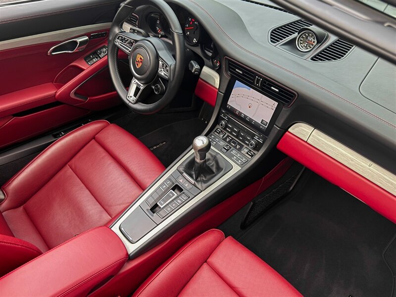 2018 Porsche 911 Targa 4S - Photo 40 - Bonita Springs, FL 34134