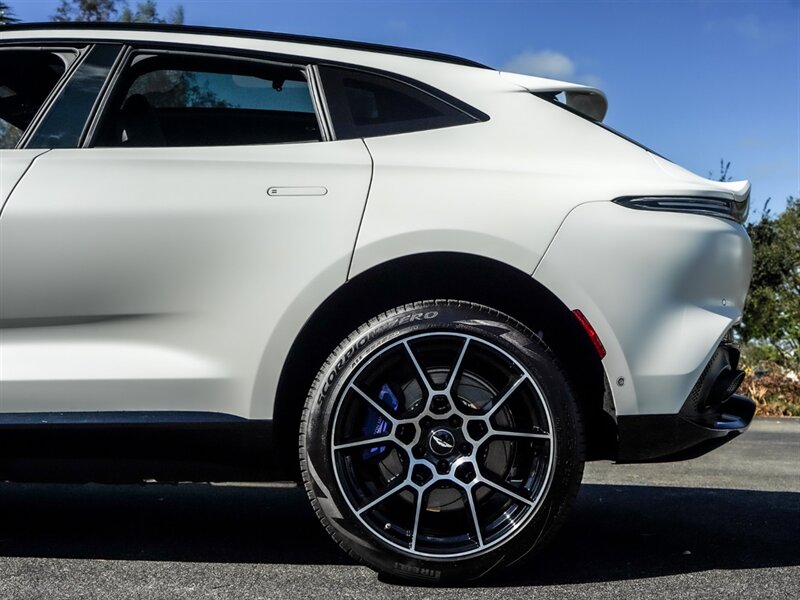 2021 Aston Martin DBX - Photo 35 - Bonita Springs, FL 34134