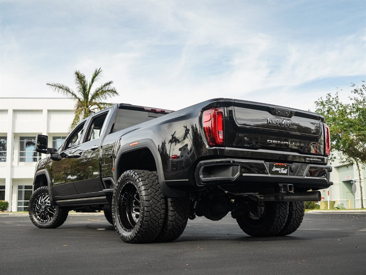 2022 GMC Sierra 3500HD Denali   - Photo 51 - Bonita Springs, FL 34134