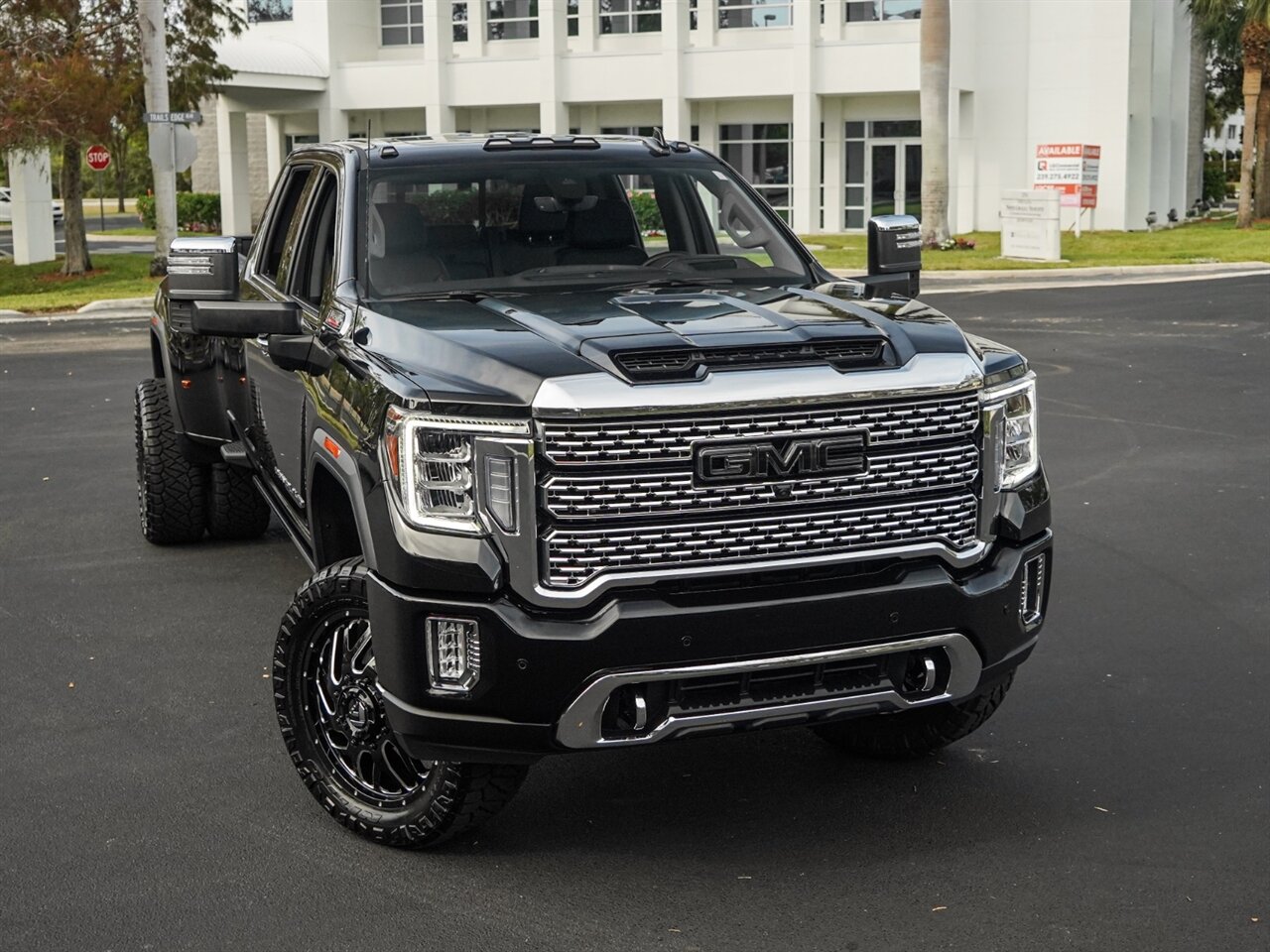 2022 GMC Sierra 3500HD Denali   - Photo 75 - Bonita Springs, FL 34134