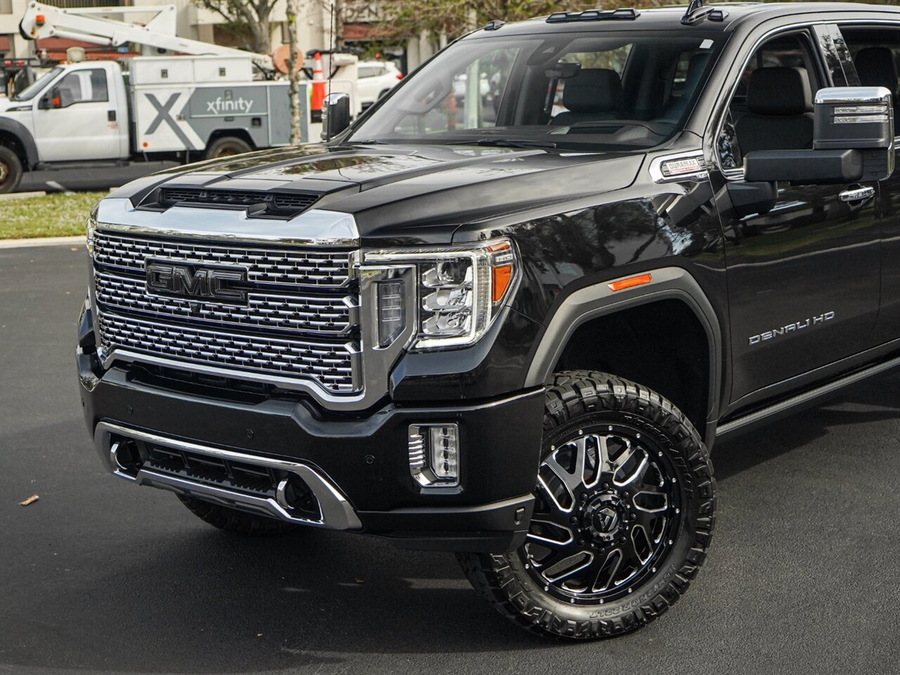 2022 GMC Sierra 3500HD Denali   - Photo 10 - Bonita Springs, FL 34134