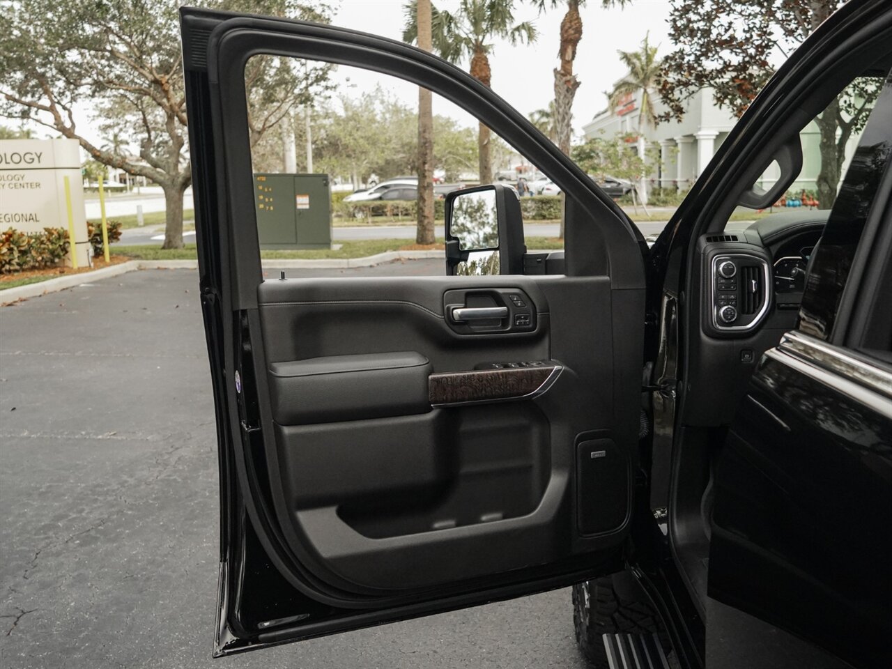 2022 GMC Sierra 3500HD Denali   - Photo 27 - Bonita Springs, FL 34134