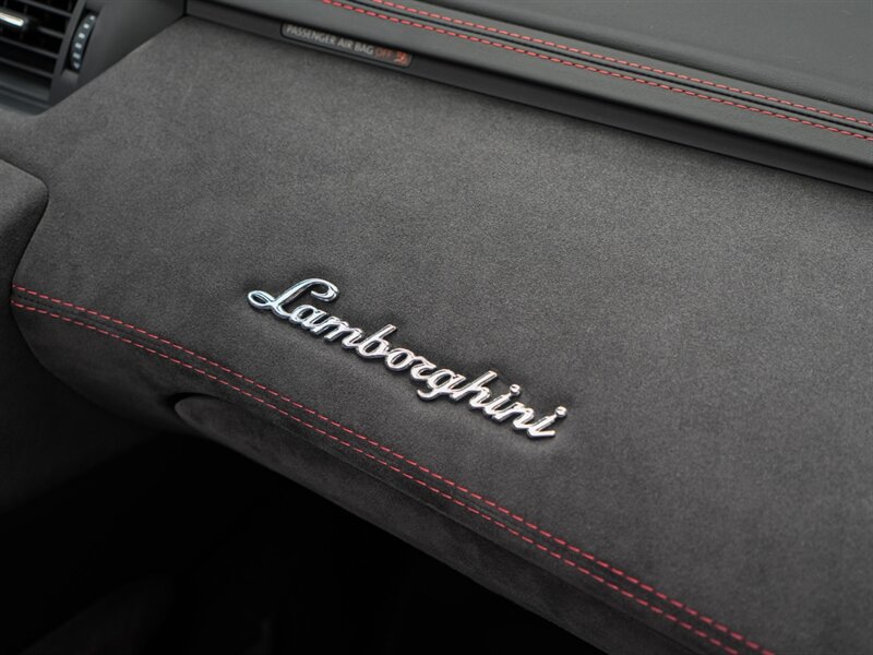 2016 Lamborghini Aventador LP 700-4   - Photo 35 - Bonita Springs, FL 34134