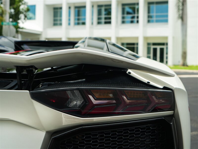 2016 Lamborghini Aventador LP 700-4   - Photo 54 - Bonita Springs, FL 34134