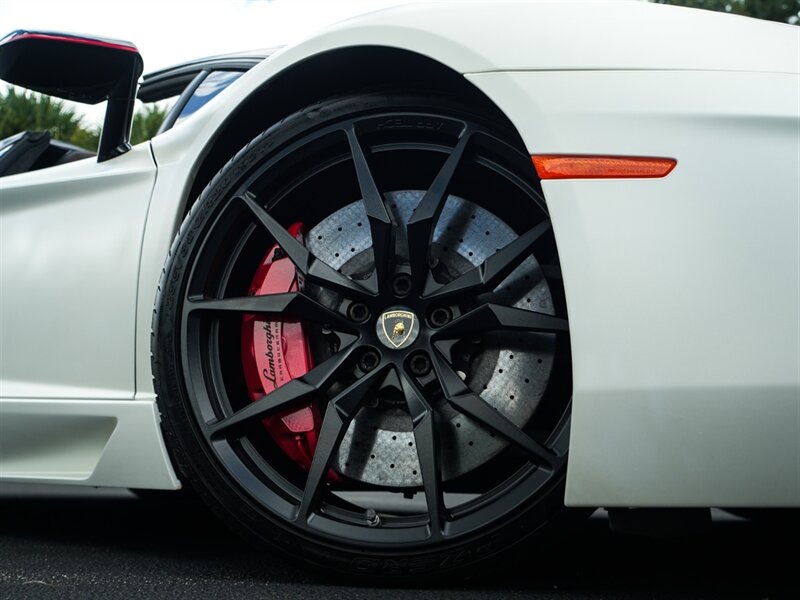 2016 Lamborghini Aventador LP 700-4   - Photo 68 - Bonita Springs, FL 34134