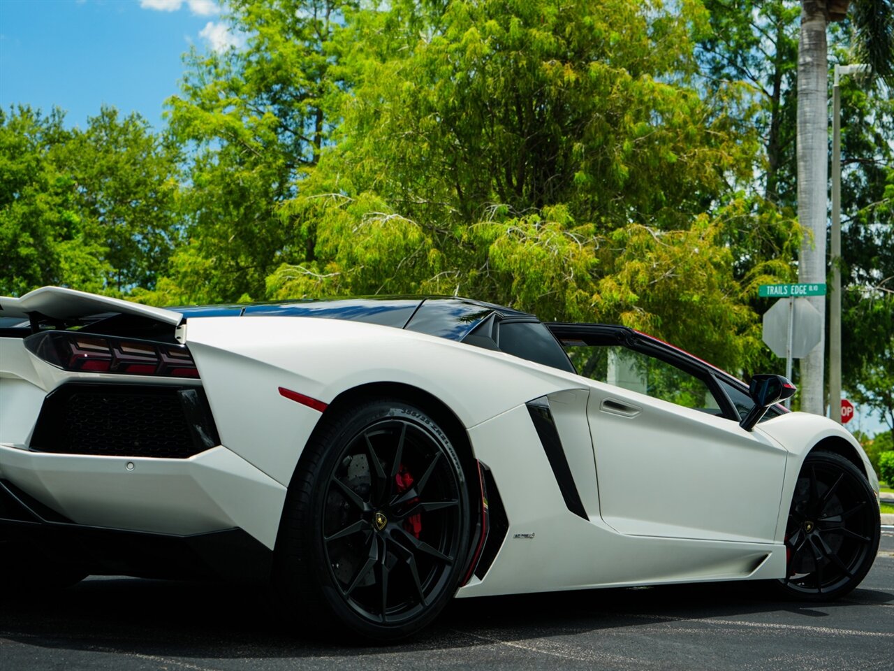 2016 Lamborghini Aventador LP 700-4   - Photo 58 - Bonita Springs, FL 34134