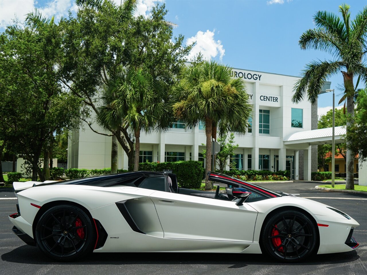 2016 Lamborghini Aventador LP 700-4   - Photo 61 - Bonita Springs, FL 34134