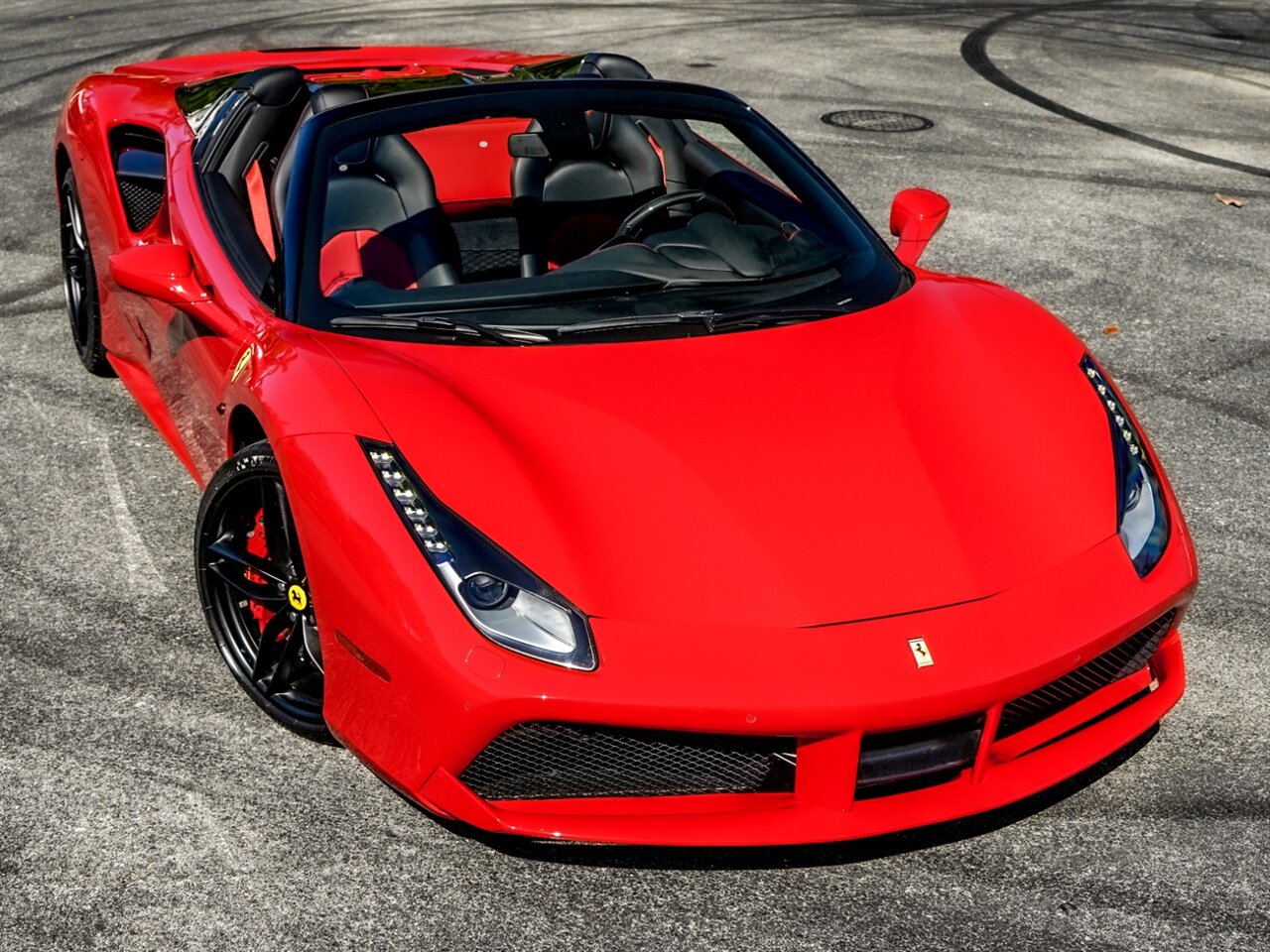 2016 Ferrari 488 Spider   - Photo 52 - Bonita Springs, FL 34134