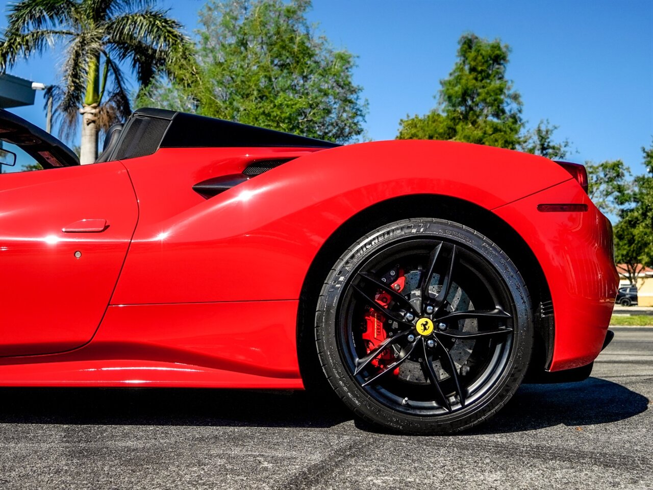 2016 Ferrari 488 Spider   - Photo 36 - Bonita Springs, FL 34134