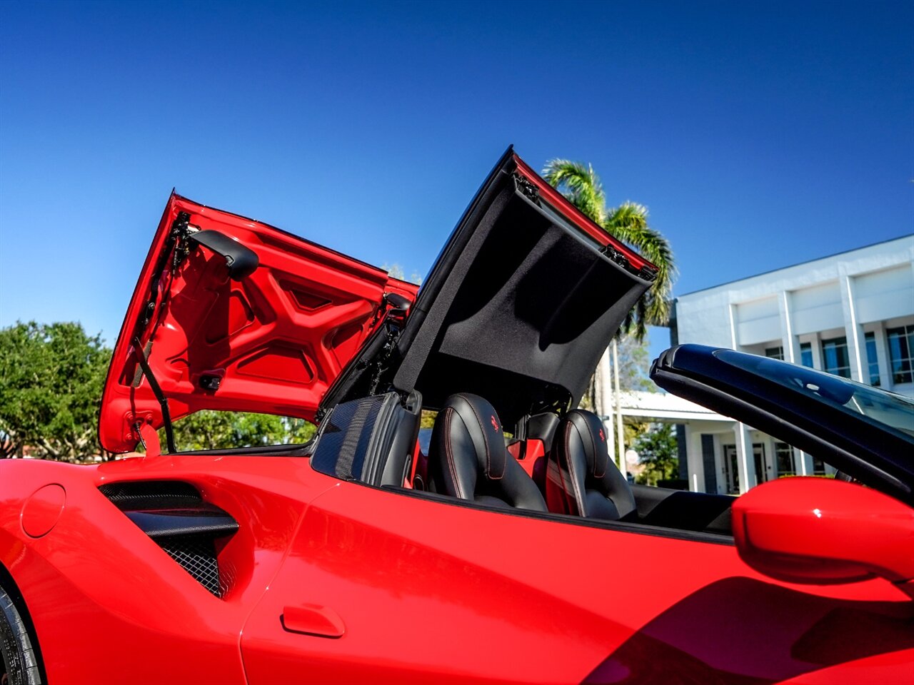 2016 Ferrari 488 Spider   - Photo 53 - Bonita Springs, FL 34134