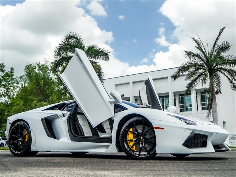 2015 Lamborghini Aventador LP 700-4 - Photo 50 - Bonita Springs, FL 34134