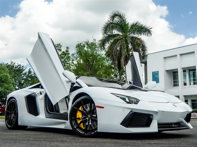 2015 Lamborghini Aventador LP 700-4 - Photo 46 - Bonita Springs, FL 34134