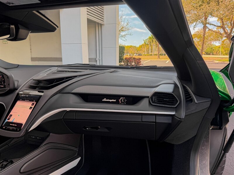 2024 Lamborghini Revuelto   - Photo 37 - Bonita Springs, FL 34134