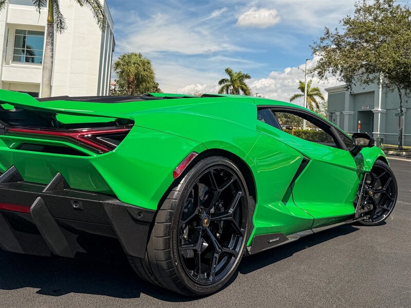 2024 Lamborghini Revuelto   - Photo 66 - Bonita Springs, FL 34134