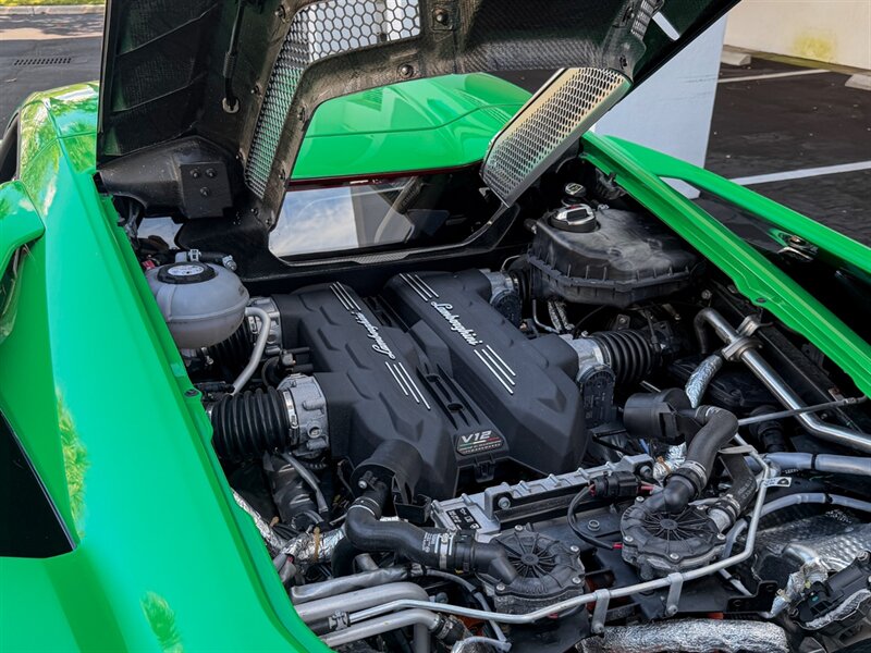 2024 Lamborghini Revuelto   - Photo 42 - Bonita Springs, FL 34134