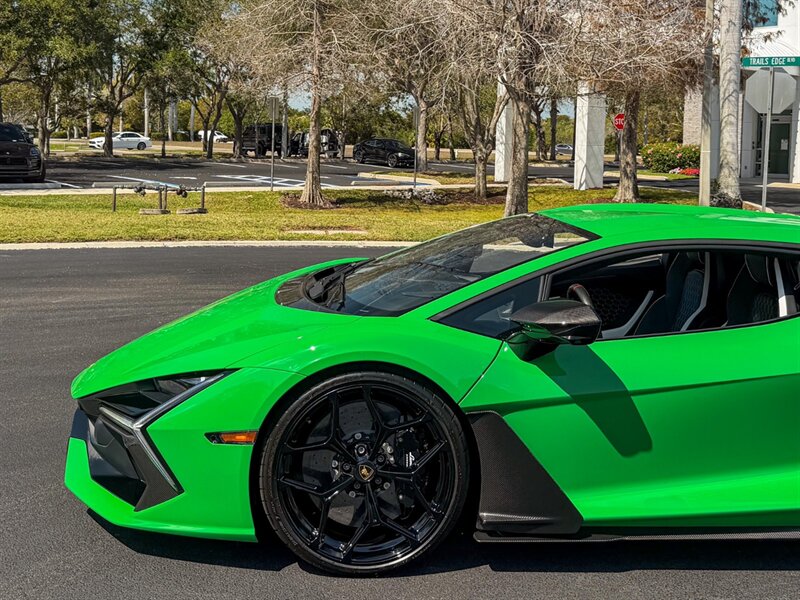 2024 Lamborghini Revuelto   - Photo 47 - Bonita Springs, FL 34134