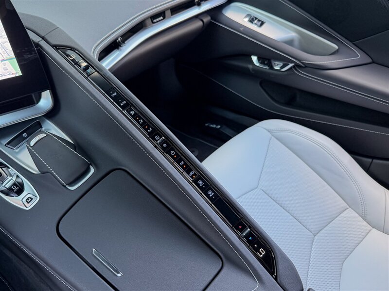 2025 Chevrolet Corvette Z06 - Photo 17 - Bonita Springs, FL 34134