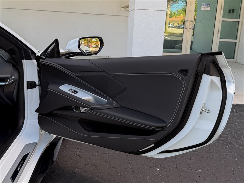 2025 Chevrolet Corvette Z06 - Photo 36 - Bonita Springs, FL 34134