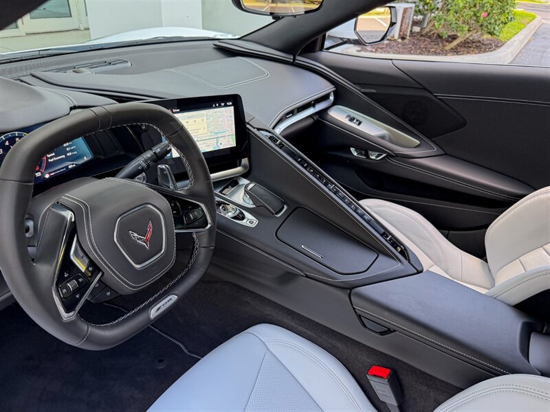 2025 Chevrolet Corvette Z06 - Photo 14 - Bonita Springs, FL 34134