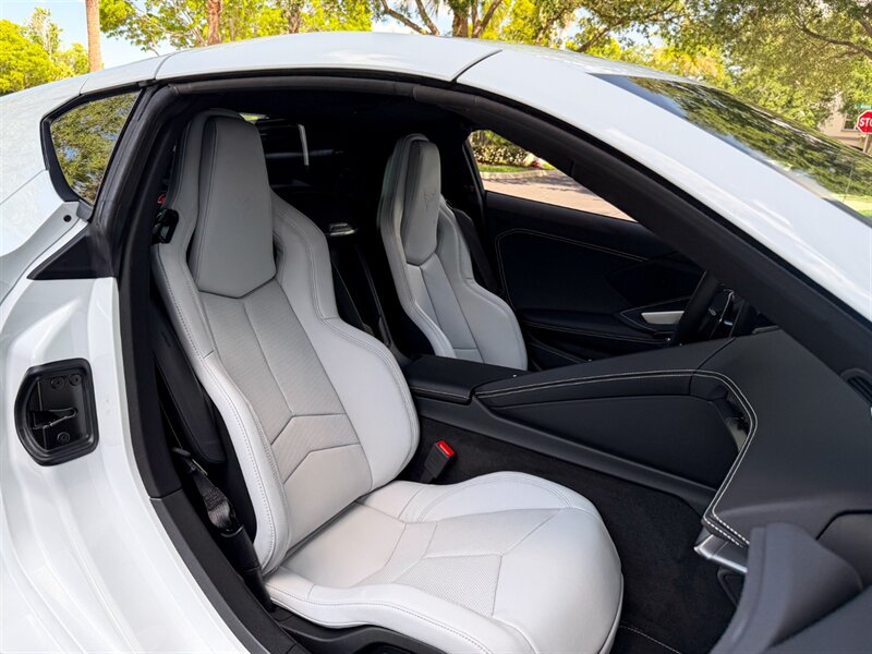 2025 Chevrolet Corvette Z06 - Photo 31 - Bonita Springs, FL 34134