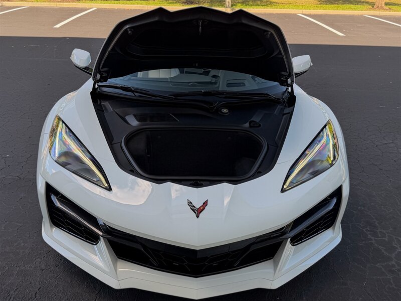 2025 Chevrolet Corvette Z06 - Photo 40 - Bonita Springs, FL 34134