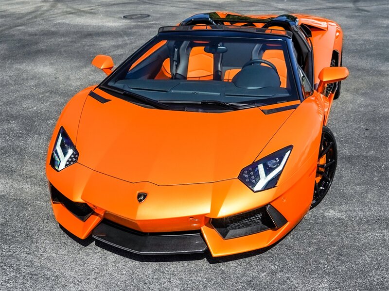 2014 Lamborghini Aventador LP 700-4 Roadster - Photo 10 - Bonita Springs, FL 34134