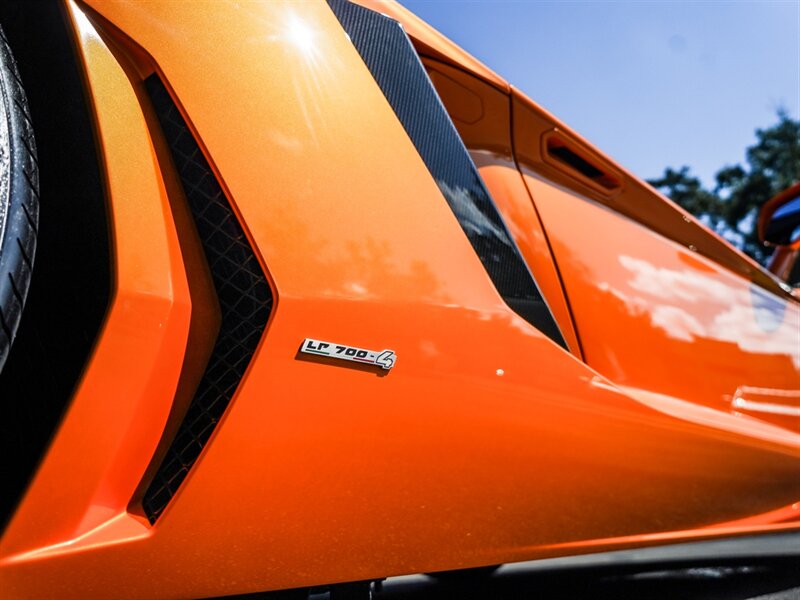 2014 Lamborghini Aventador LP 700-4 Roadster - Photo 50 - Bonita Springs, FL 34134