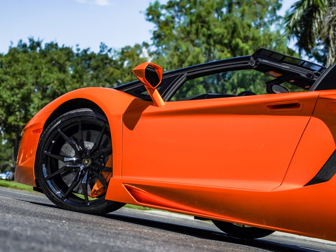 2014 Lamborghini Aventador LP 700-4  Roadster - Photo 39 - Bonita Springs, FL 34134