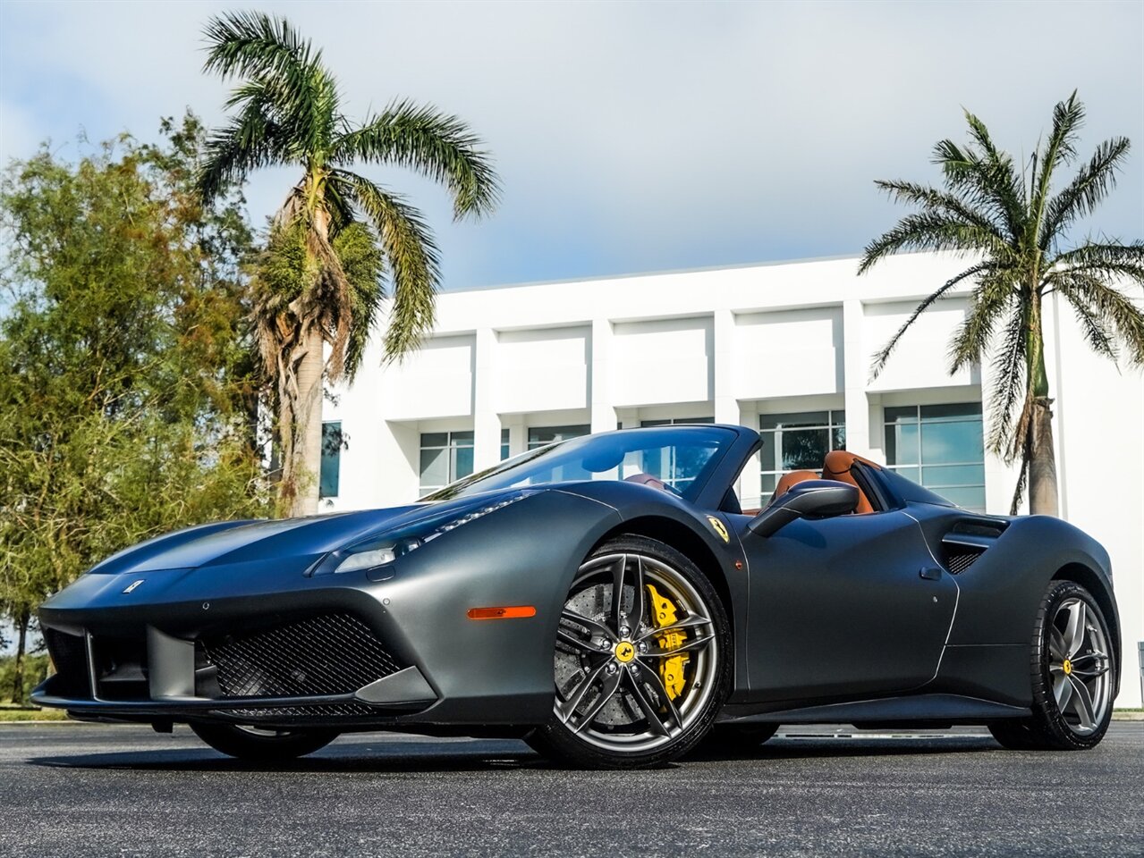 2018 Ferrari 488 Spider   - Photo 11 - Bonita Springs, FL 34134