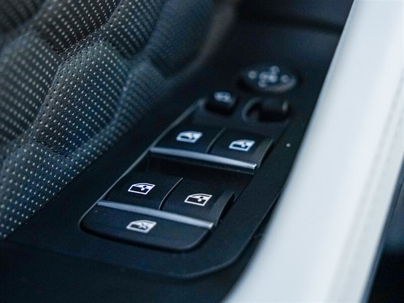 2020 BMW X6 M Competition - Photo 30 - Bonita Springs, FL 34134