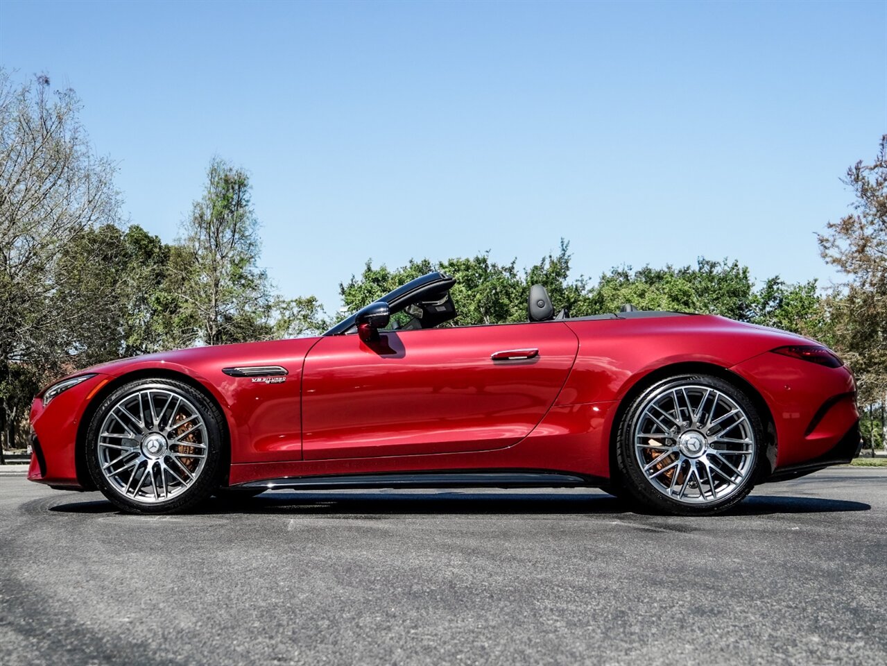 2022 Mercedes-Benz AMG SL 63   - Photo 34 - Bonita Springs, FL 34134