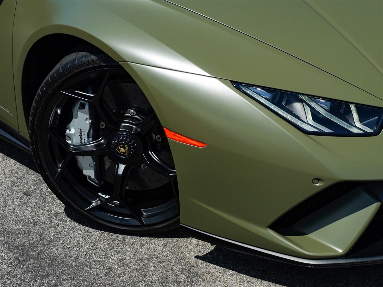 2018 Lamborghini Huracan LP 640-4 Performante   - Photo 58 - Bonita Springs, FL 34134