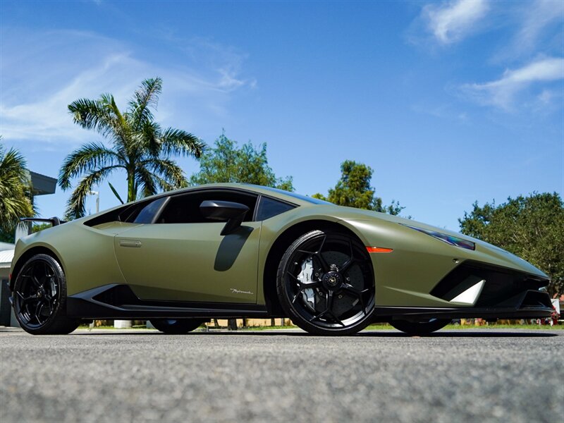 2018 Lamborghini Huracan LP 640-4 Performante - Photo 57 - Bonita Springs, FL 34134