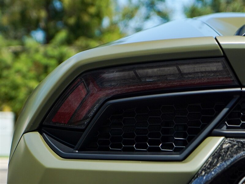 2018 Lamborghini Huracan LP 640-4 Performante - Photo 47 - Bonita Springs, FL 34134
